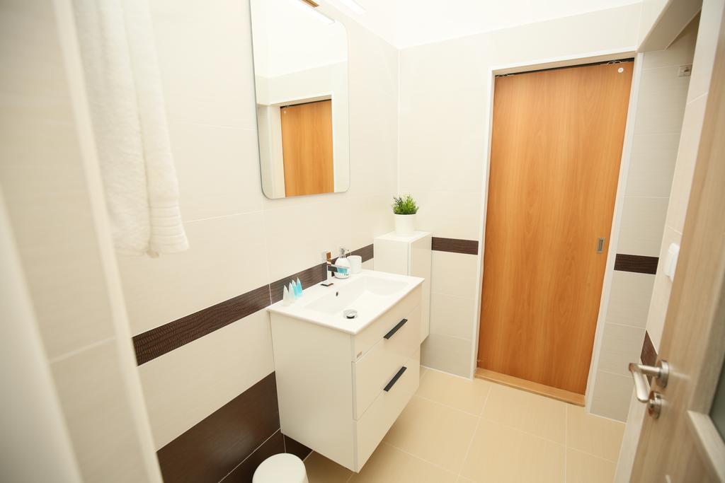 Ge Apartments ปราก ภายนอก รูปภาพ